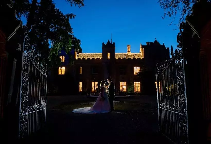 Hotelli Weston Manor