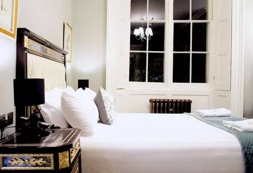 Hotelli Weston Manor