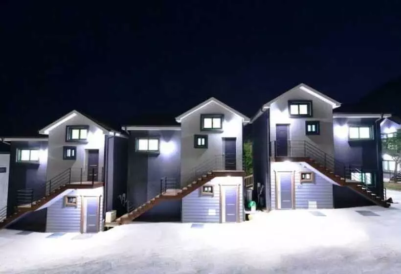 Jecheon The Pine Hill Pension