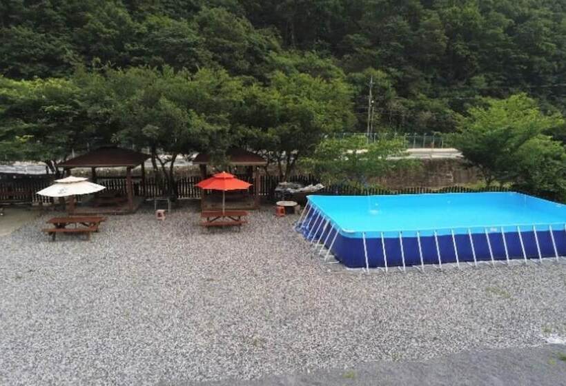 Miryang Mirinae Pension