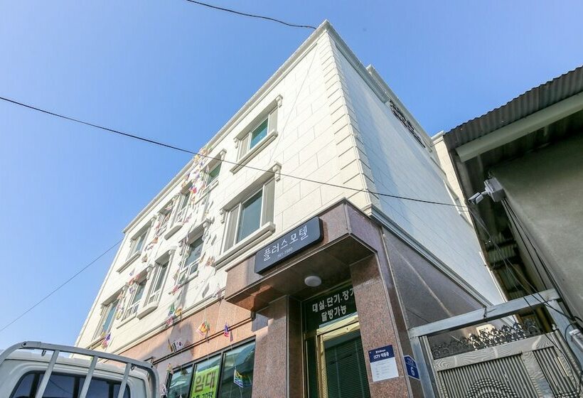 Motel Gwangyang Plus