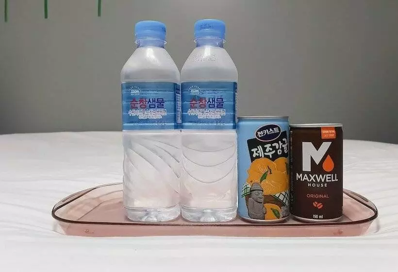 Motelli Jinju The First