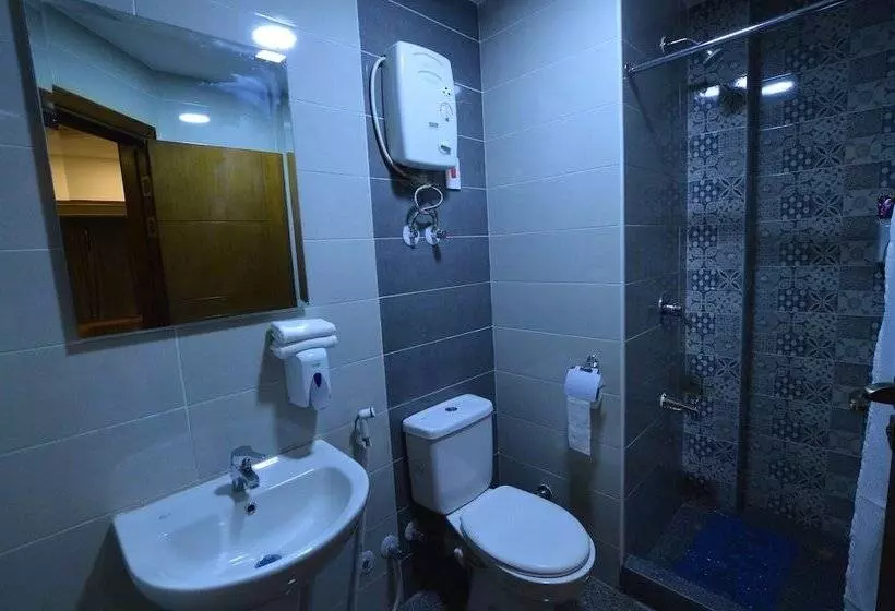 مُتل Royal Inn Residence