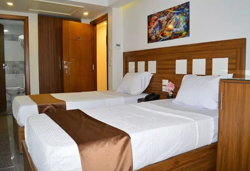مُتل Royal Inn Residence