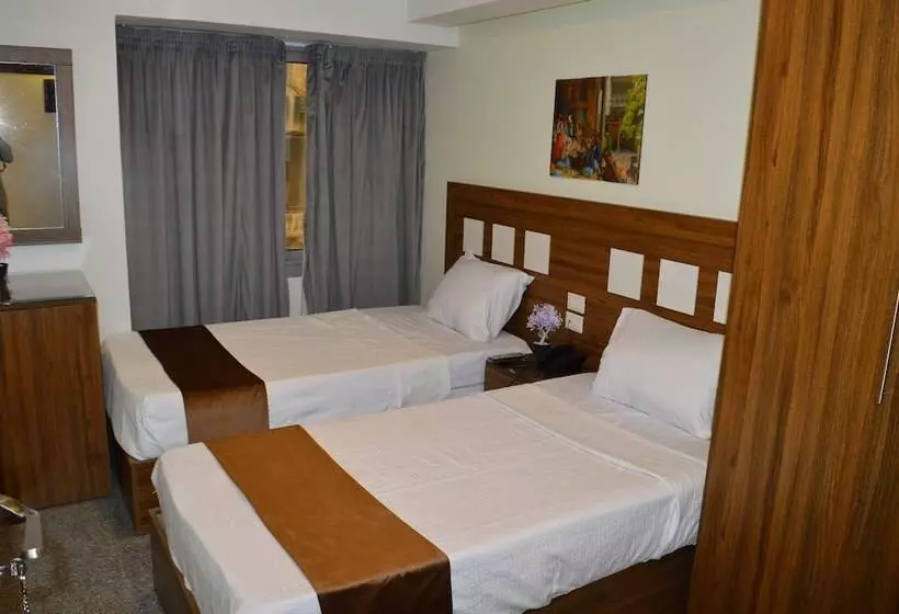 مُتل Royal Inn Residence
