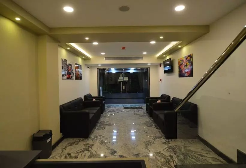 مُتل Royal Inn Residence