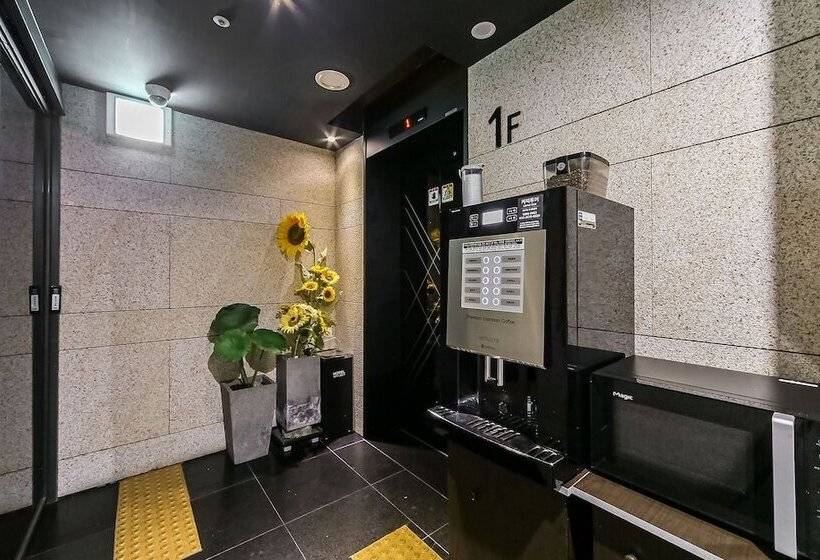 モーテル Stay 247