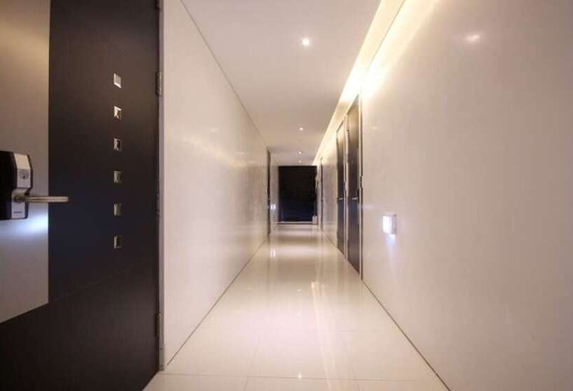 モーテル Stay 247