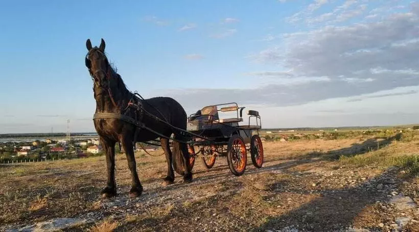 Majatalo 5 Chirpici - Small Traditional Resort