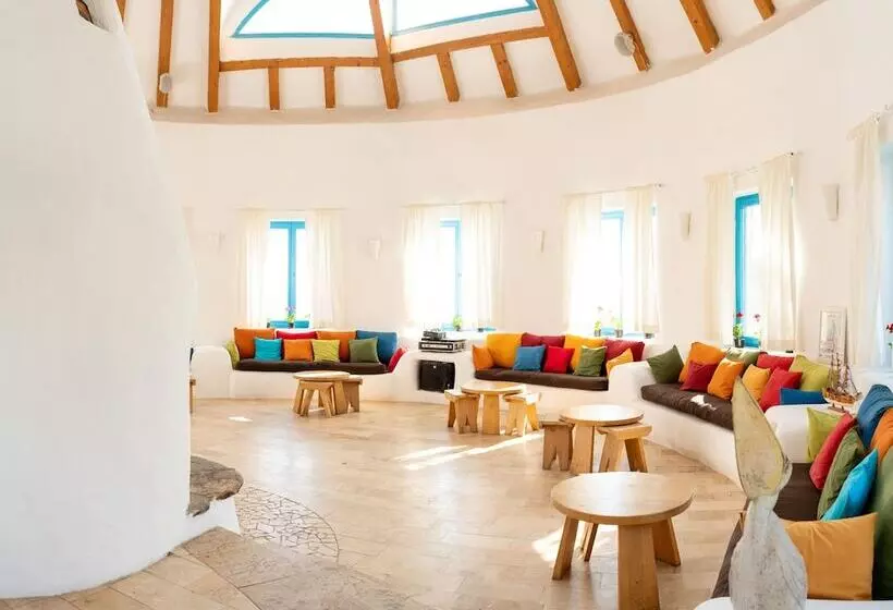 Majatalo 5 Chirpici - Small Traditional Resort