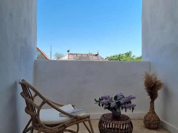 پانسیون 5 Chirpici - Small Traditional Resort