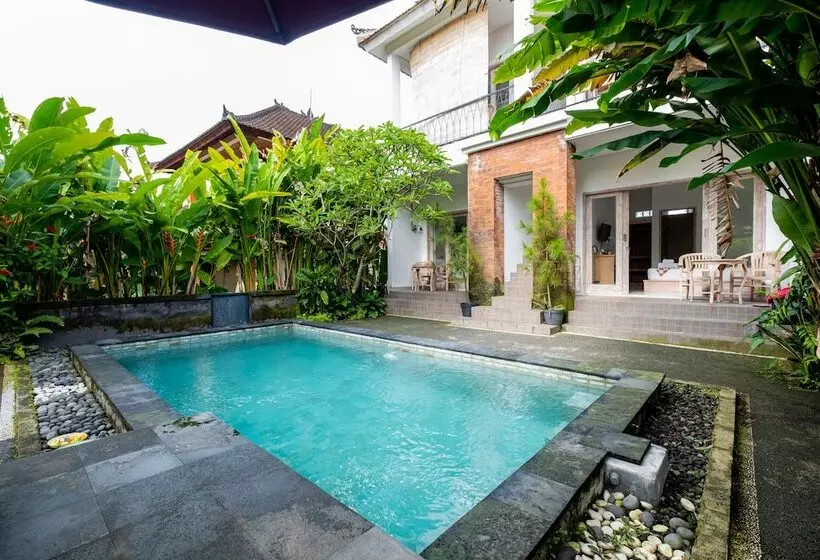 Majatalo Suweta Homestay With Private Pool By Supala