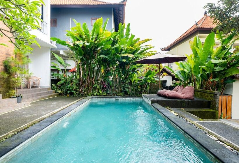 膳宿费 Suweta Homestay With Private Pool By Supala