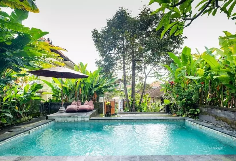 Majatalo Suweta Homestay With Private Pool By Supala