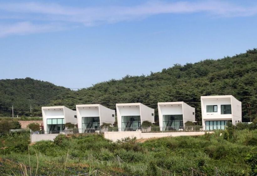 Pension (Hôtel basse catégorie) Taean Como Villa