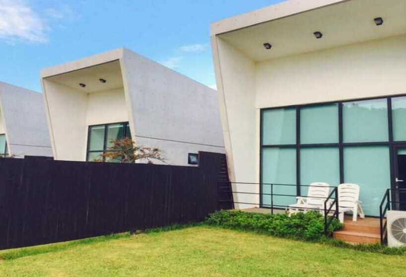 Pension (Hôtel basse catégorie) Taean Como Villa