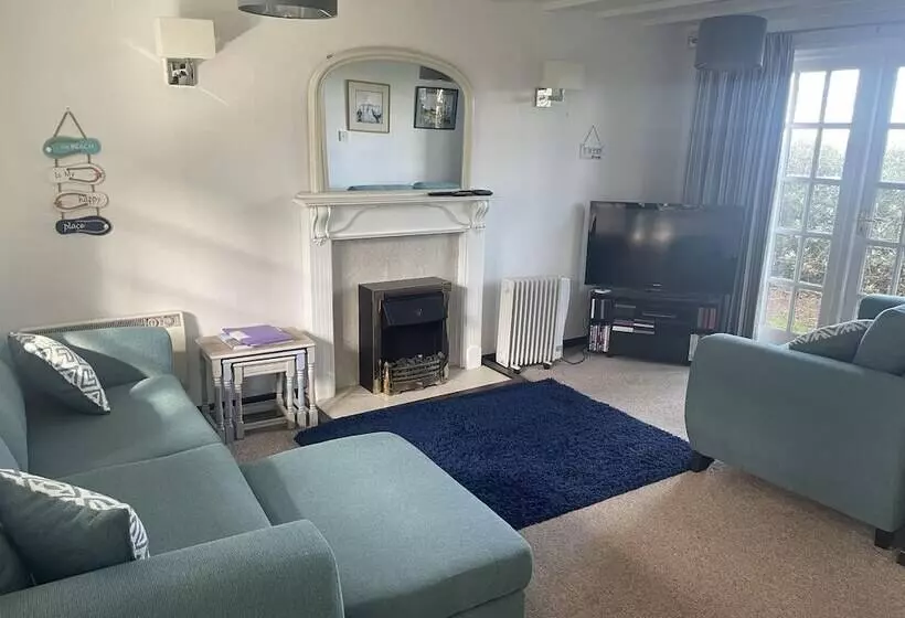 レジデンス Tudor Cottage, Hayle   A Family & Pooch Favourite