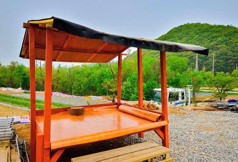 Yongin Unhak Pension