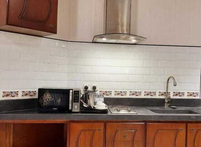 Biz Hotel Apartments