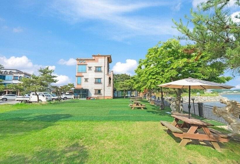 Daebudo Geugotegamyeon Pension