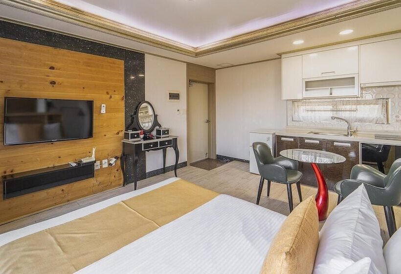 Daebudo Geugotegamyeon Pension