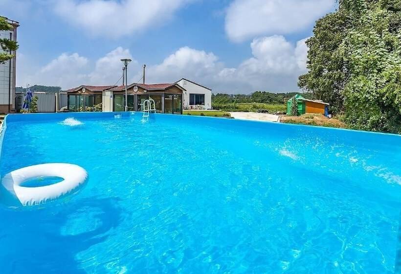 Daebudo Geugotegamyeon Pension