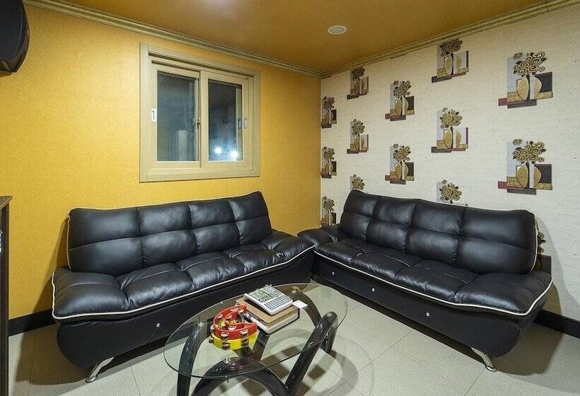 Daebudo Geugotegamyeon Pension