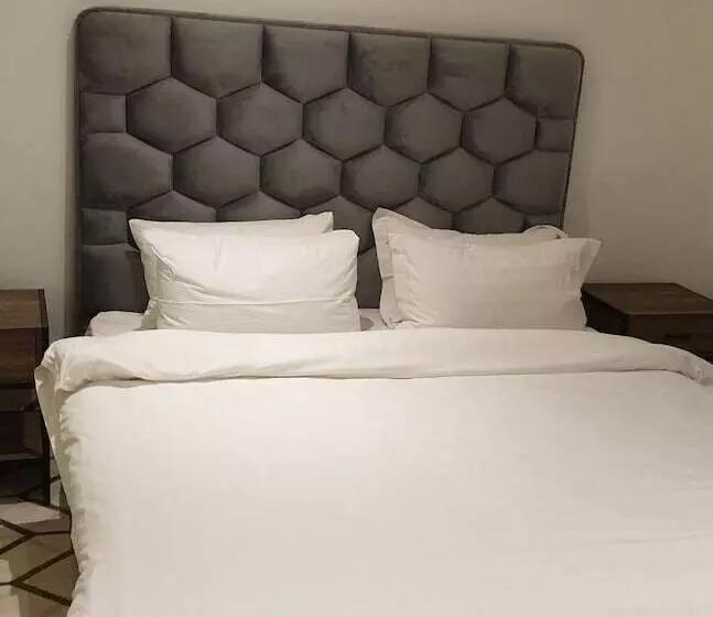 Durut Alurubah Furniture Apartments
