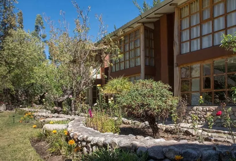 هتل Ava Valle Sagrado Spot