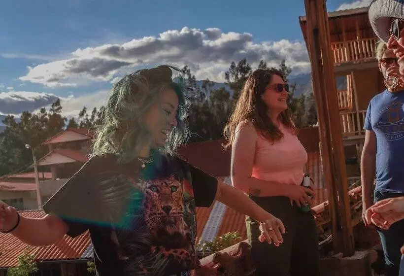 هتل Ava Valle Sagrado Spot
