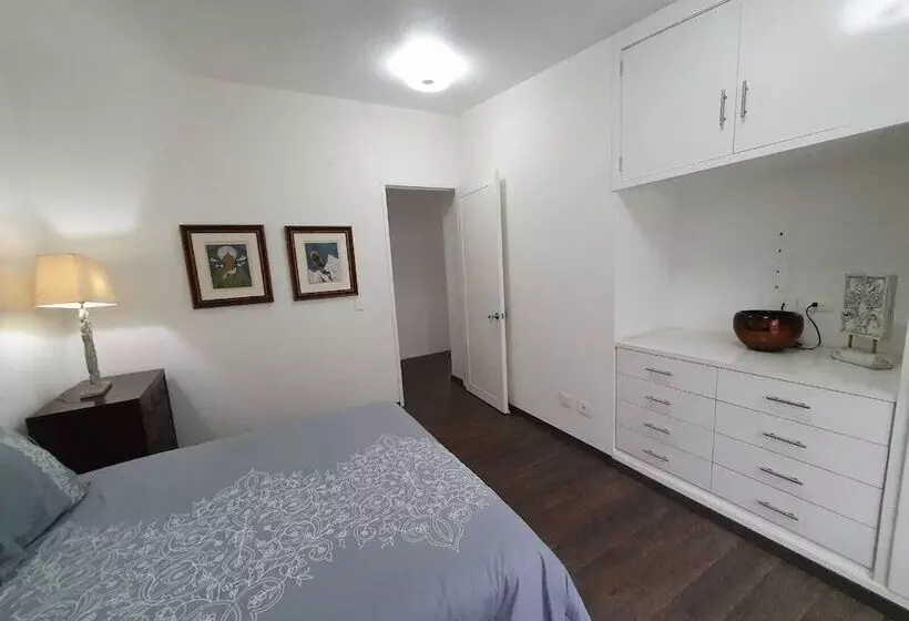 ホテル Boutique Quince & 15