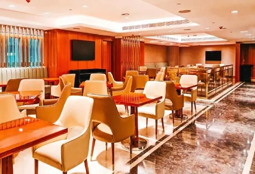 Hotelli Goroomgo City Heart Imphal