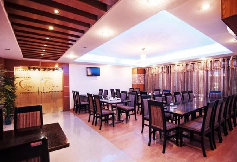 هتل Goroomgo City Heart Imphal