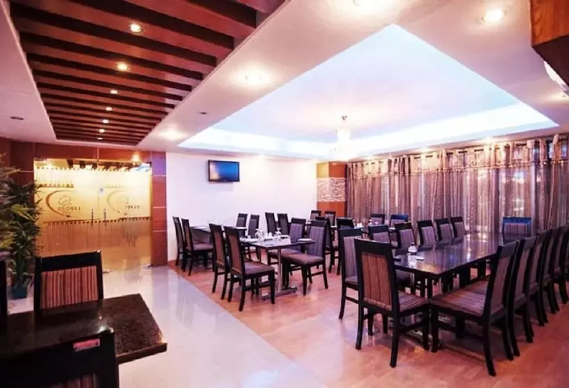 Hotelli Goroomgo City Heart Imphal