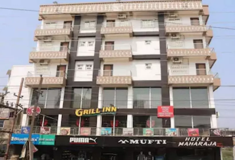 Hotelli Goroomgo Maharaja Regency Nawada
