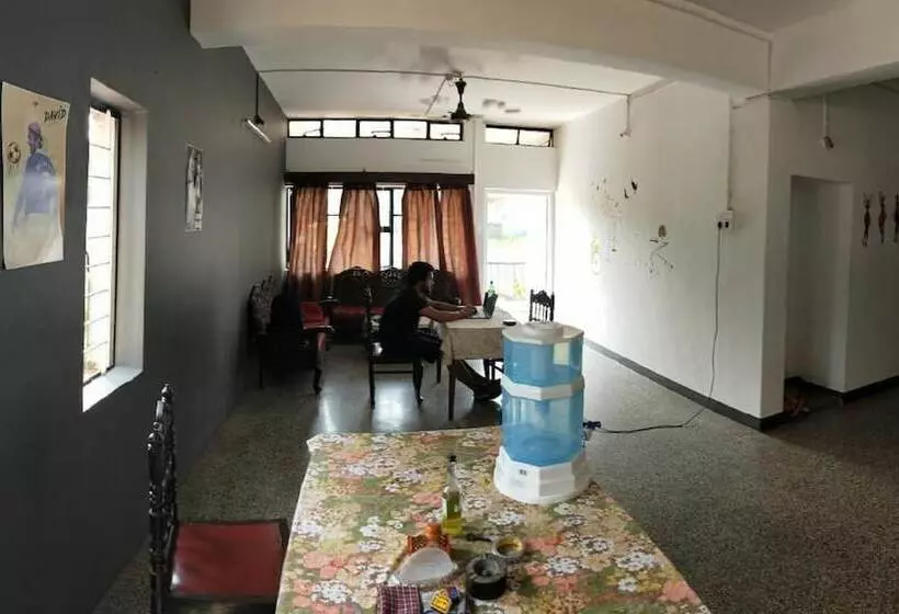 Hotel Goroomgo Monkey Mind Hostel Goa