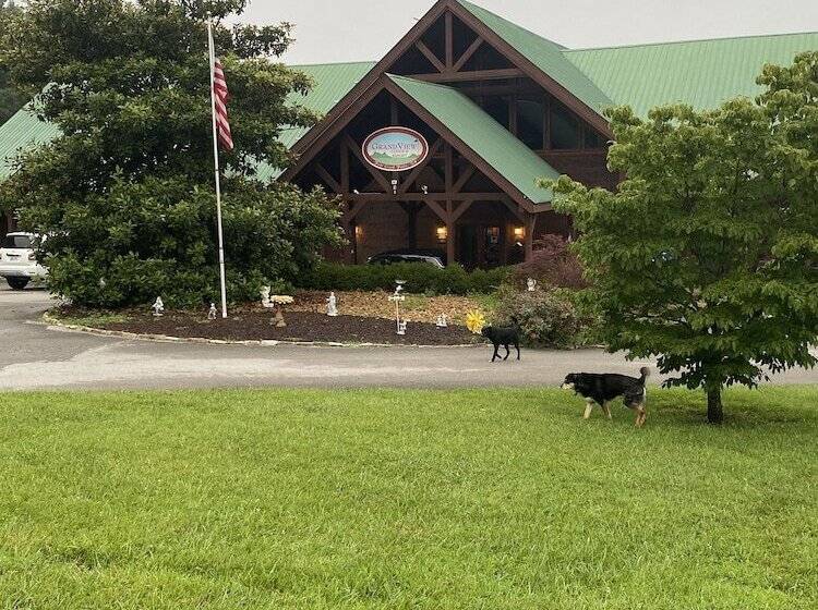 בית מלון כפרי Grandview Experience Lodge