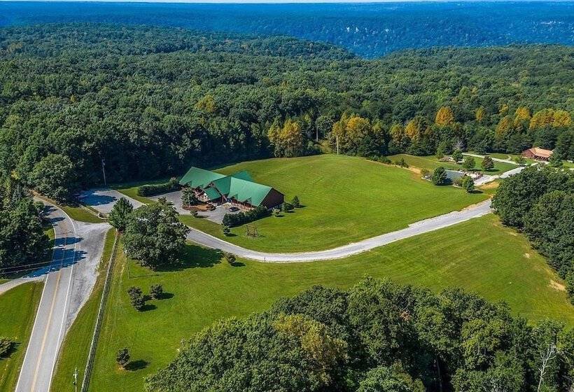 בית מלון כפרי Grandview Experience Lodge