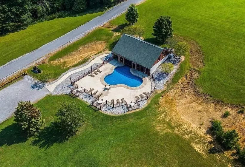 Hotelli Grandview Experience Lodge