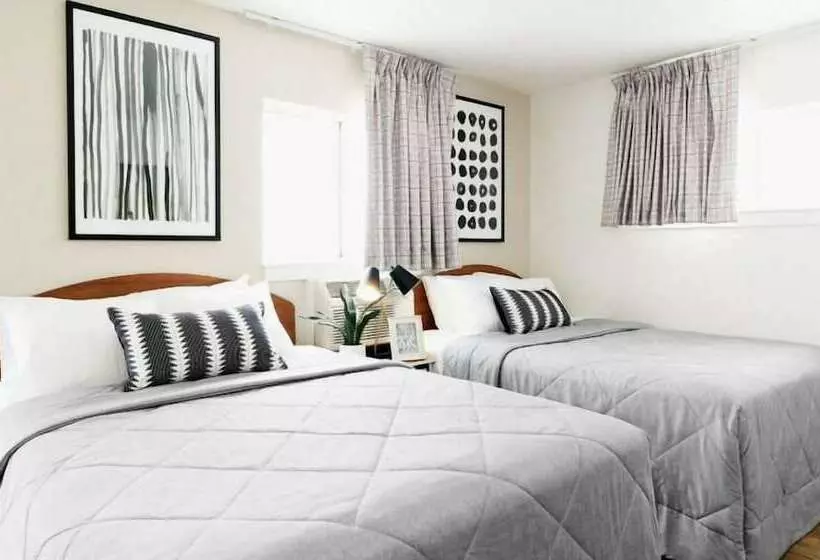 Hotelli Intown Suites Extended Stay Newport News Va   South