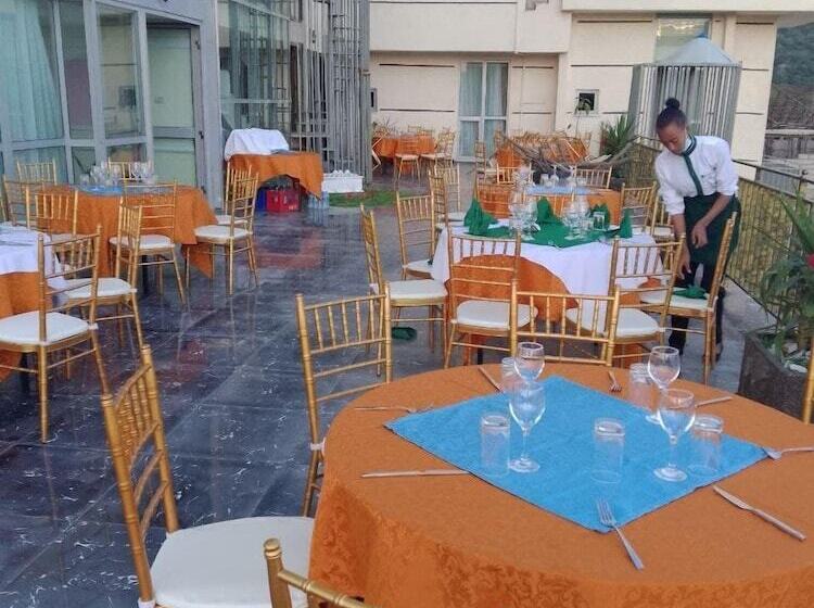 בית מלון כפרי Melka Adama