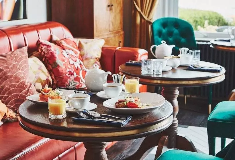 Hotelli No17 The Promenade