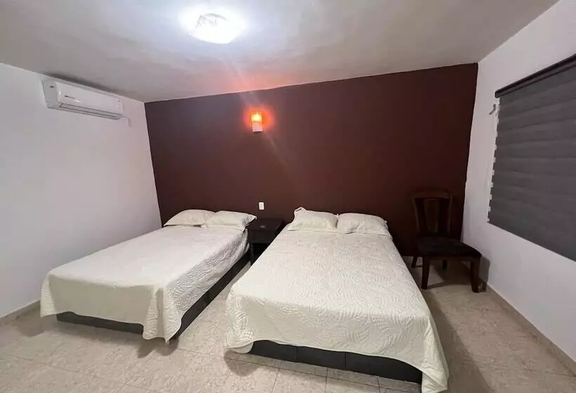 Hotelli & Suites Hacienda Santa Maria