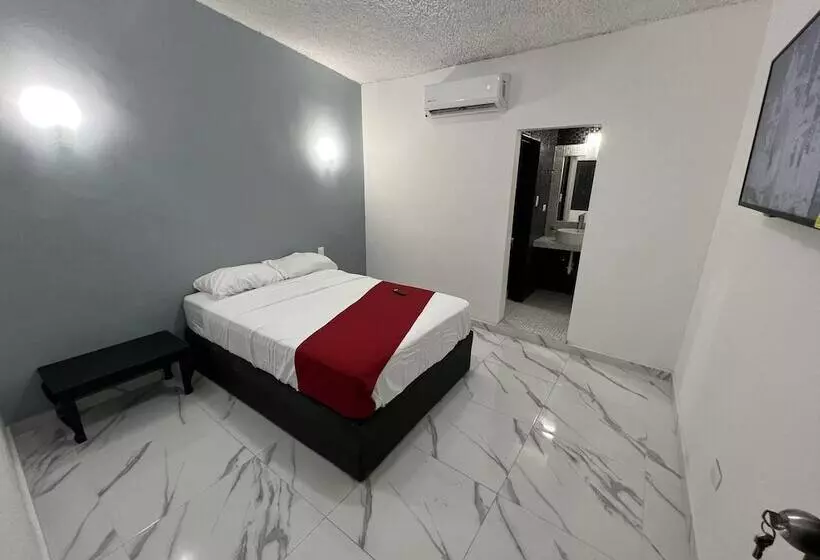 Hotelli & Suites Hacienda Santa Maria