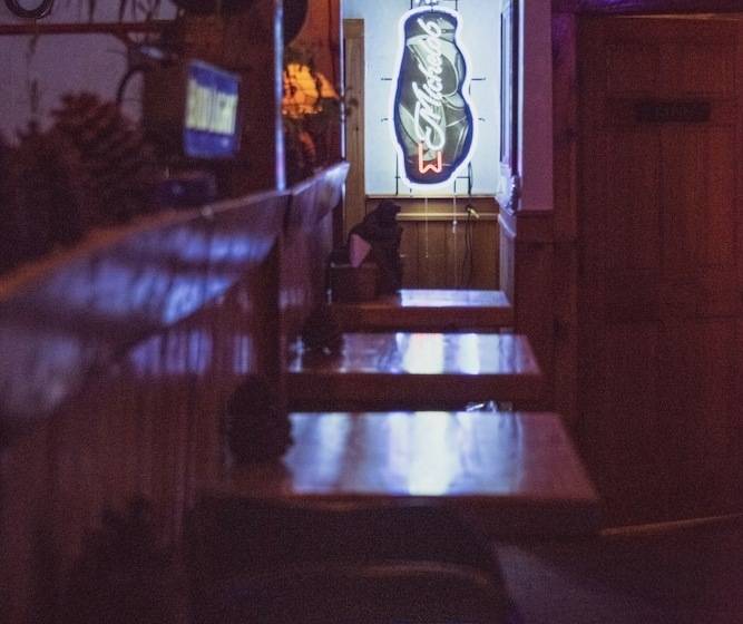 בית מלון כפרי The Balsam Inn