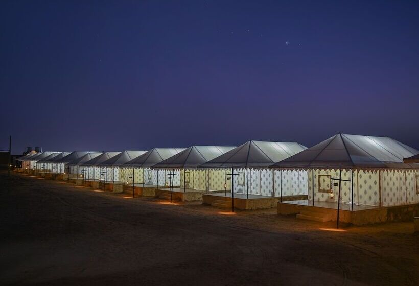 בית מלון כפרי The Carvaan Resort