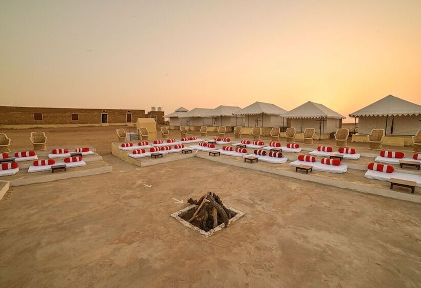 בית מלון כפרי The Carvaan Resort