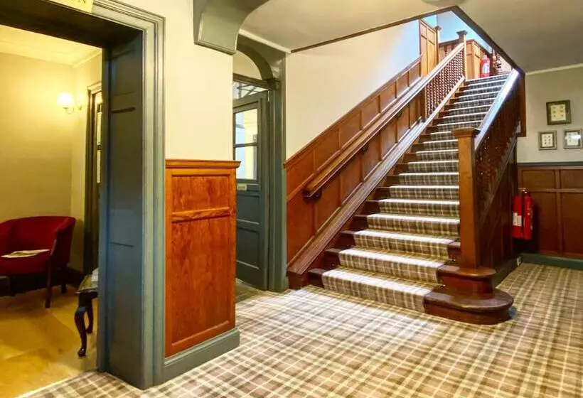 ホテル The Kings Arms