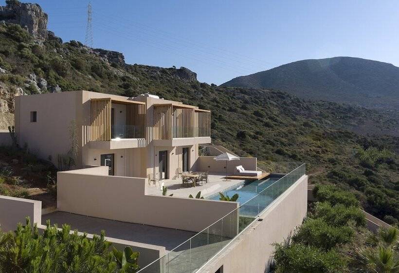 בית מלון כפרי The Nest Resort