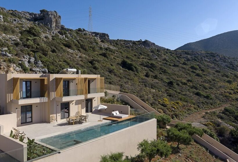 בית מלון כפרי The Nest Resort